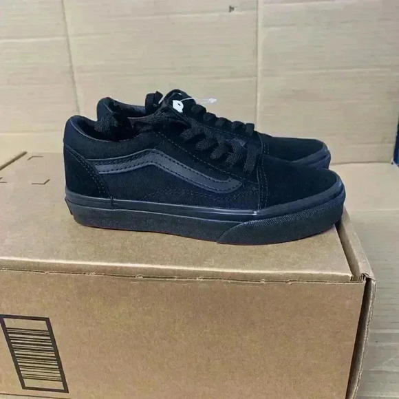 VANS Other - 1345. NEW! Vans Black Kids US size 13